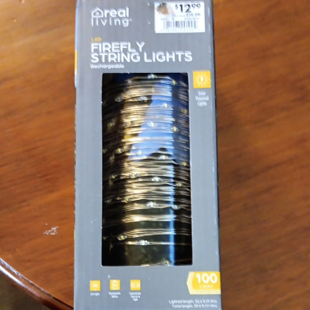 NWT / LED Firefly String Lights -